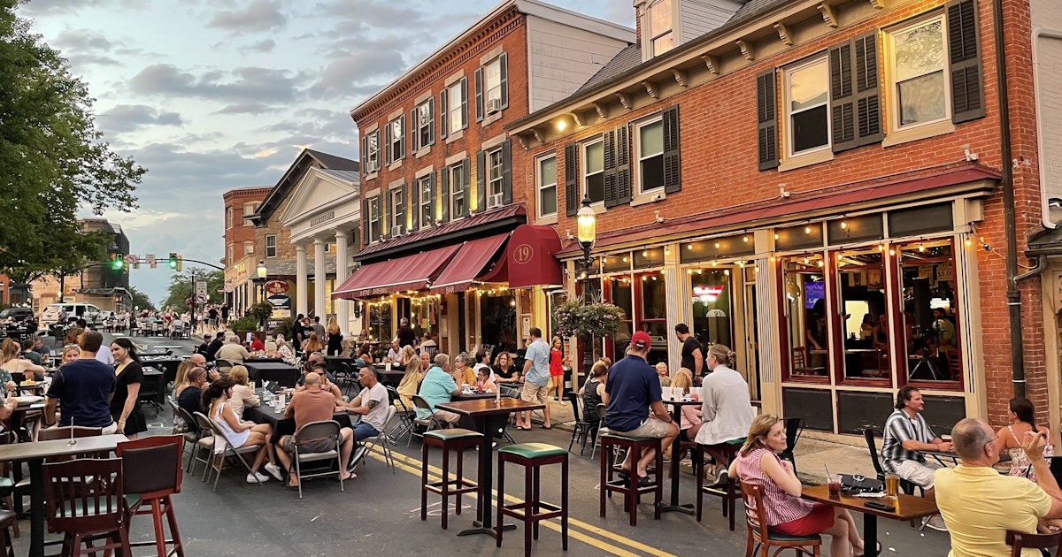 Chambers 19 Bistro & Bar restaurant logo - View nutrition facts, calories, and macros for menu items at 19 N Main St Doylestown, PA 18901